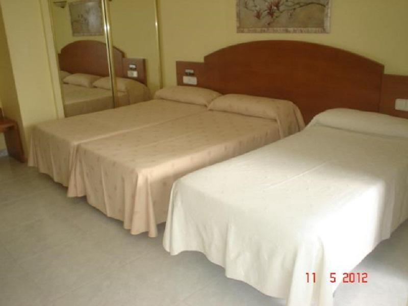 Hotel Pineiro 2 Estrellas Superior ألانثاذا المظهر الخارجي الصورة